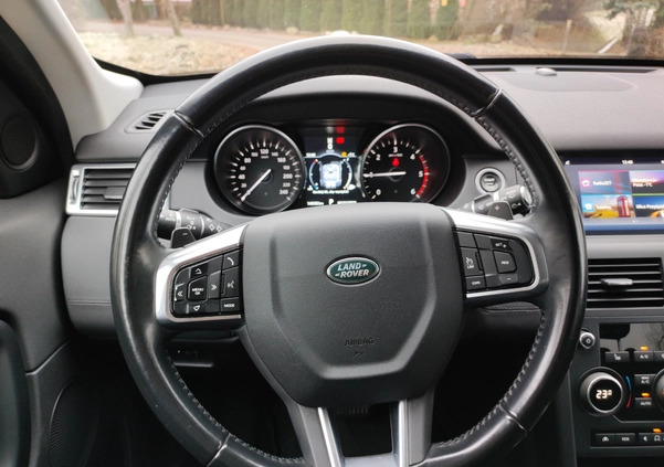 Land Rover Discovery Sport cena 79900 przebieg: 140000, rok produkcji 2017 z Dzierżoniów małe 172